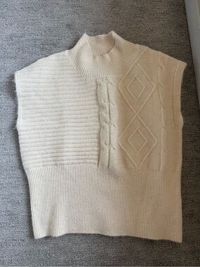 Cream Cable-Knit Sleeveless Sweater